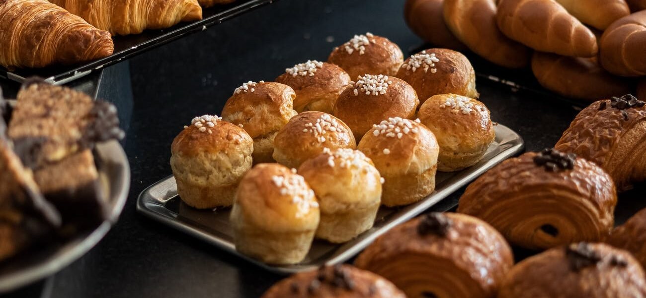 muffins bread rolls and croissants