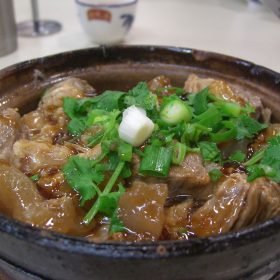 Beef brisket hotpot rice