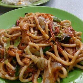 Shanghai Fried Noodles